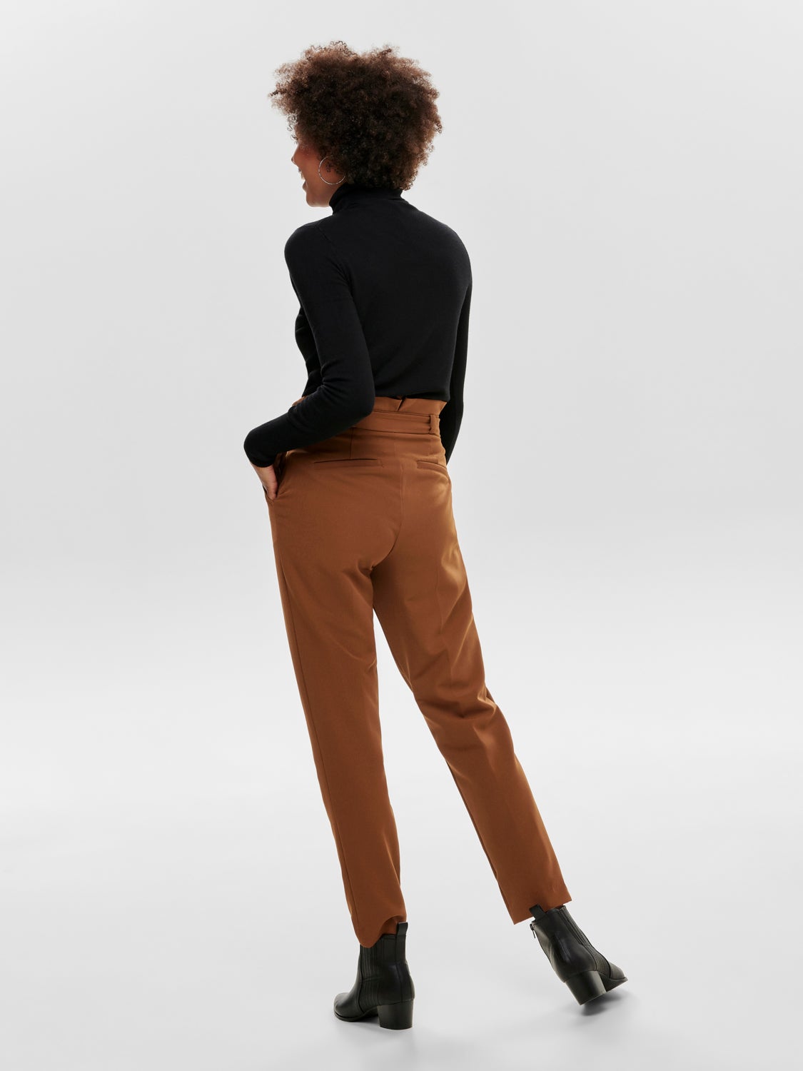 Rollneck Knitted Pullover