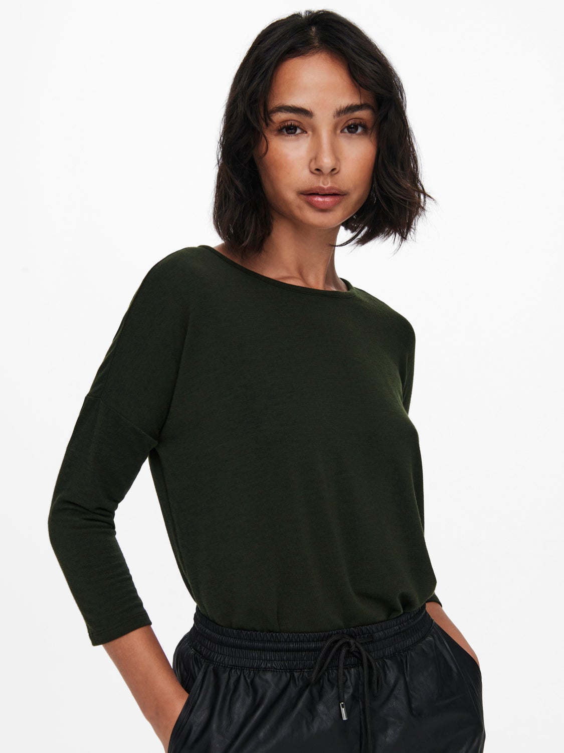 Loose fitted 3/4 sleeved top
