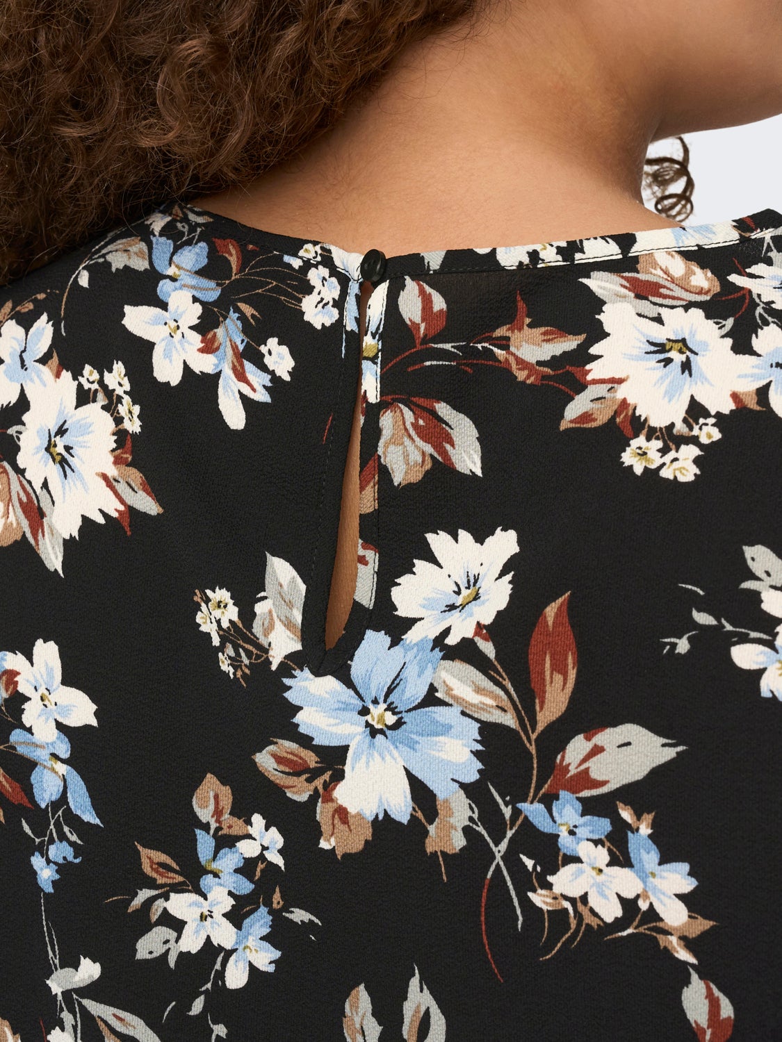 Curvy short sleeve Top