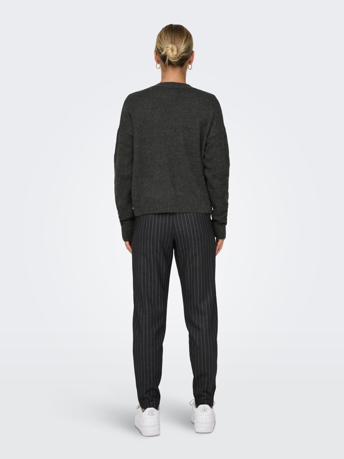 V-neck knit cardigan