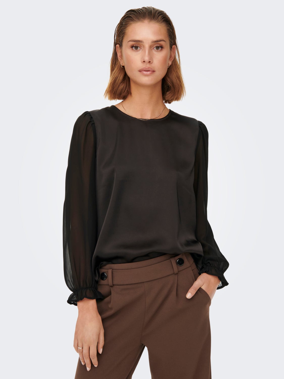 Regular Fit O-Neck Volume sleeves Top