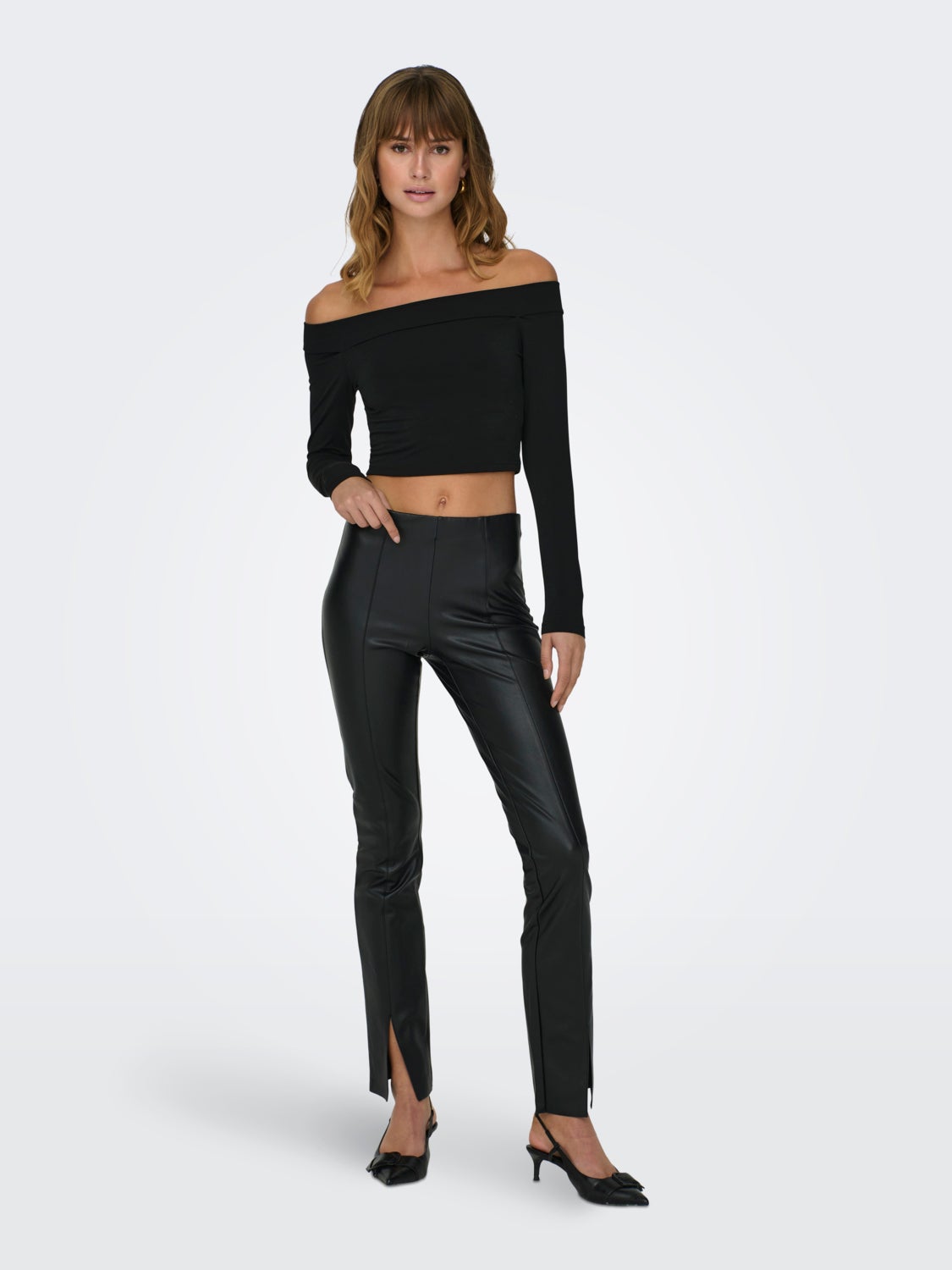 Skinny fit coated trousers