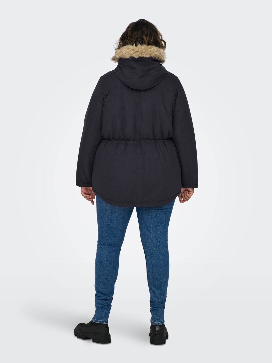Curvy parka jacket