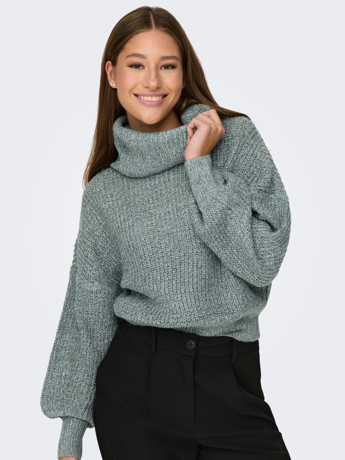 Roll neck knitted pullover