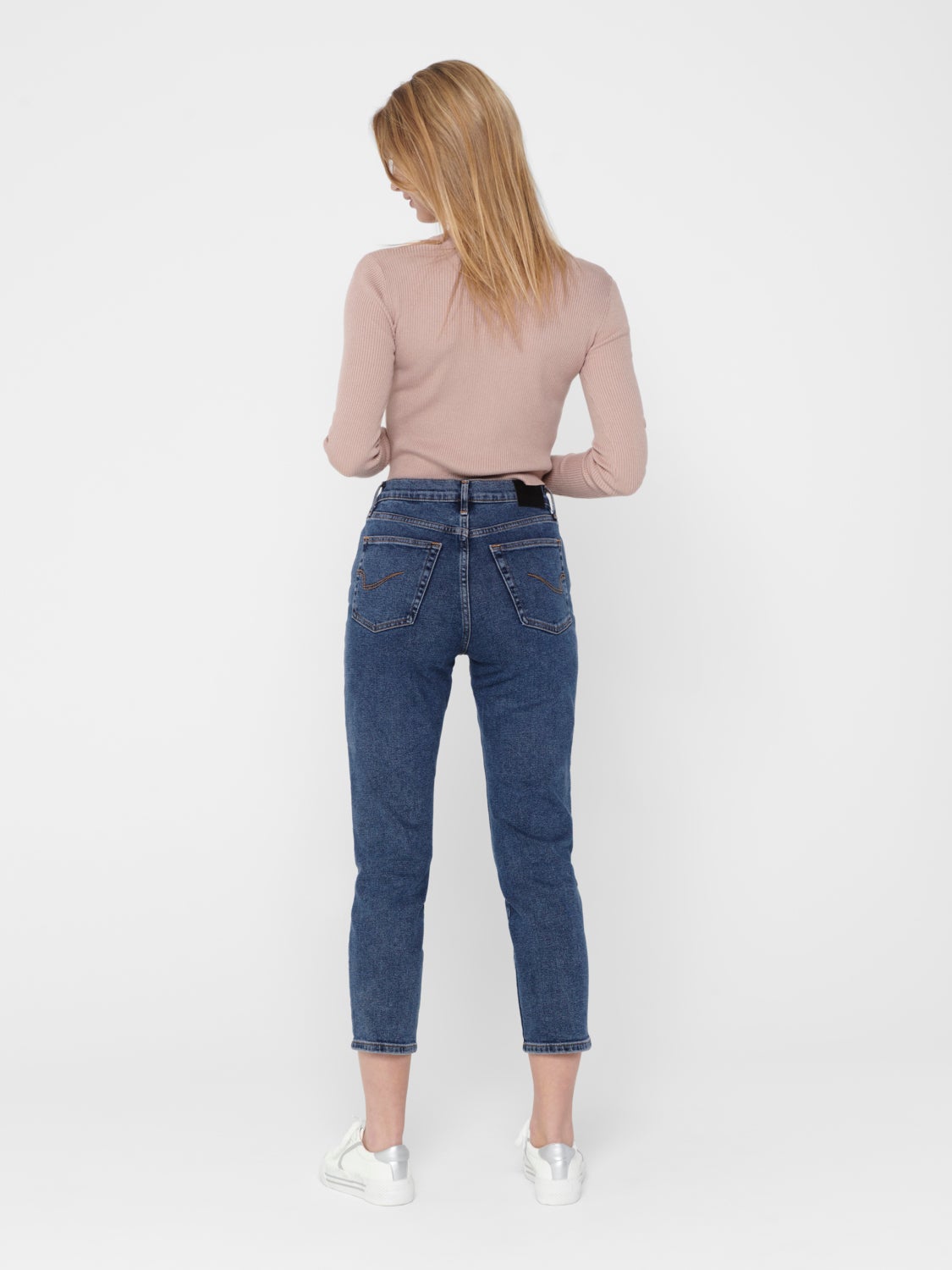 Short Knitted Cardigan