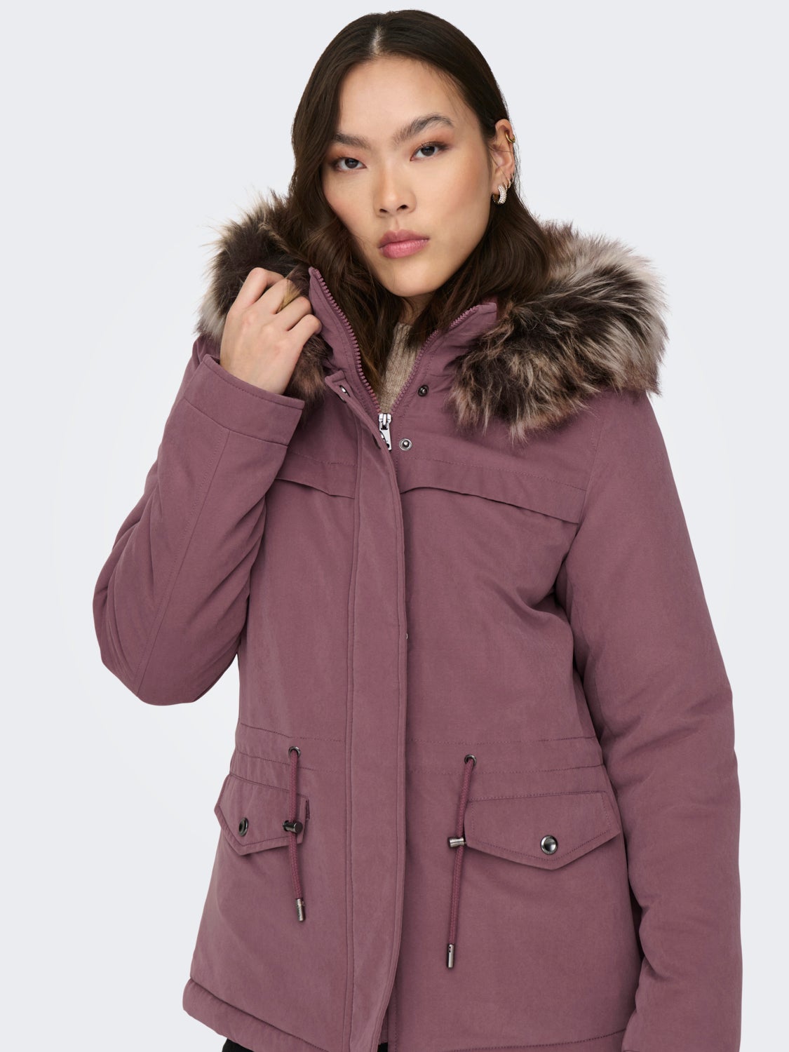 Short hooded parka
