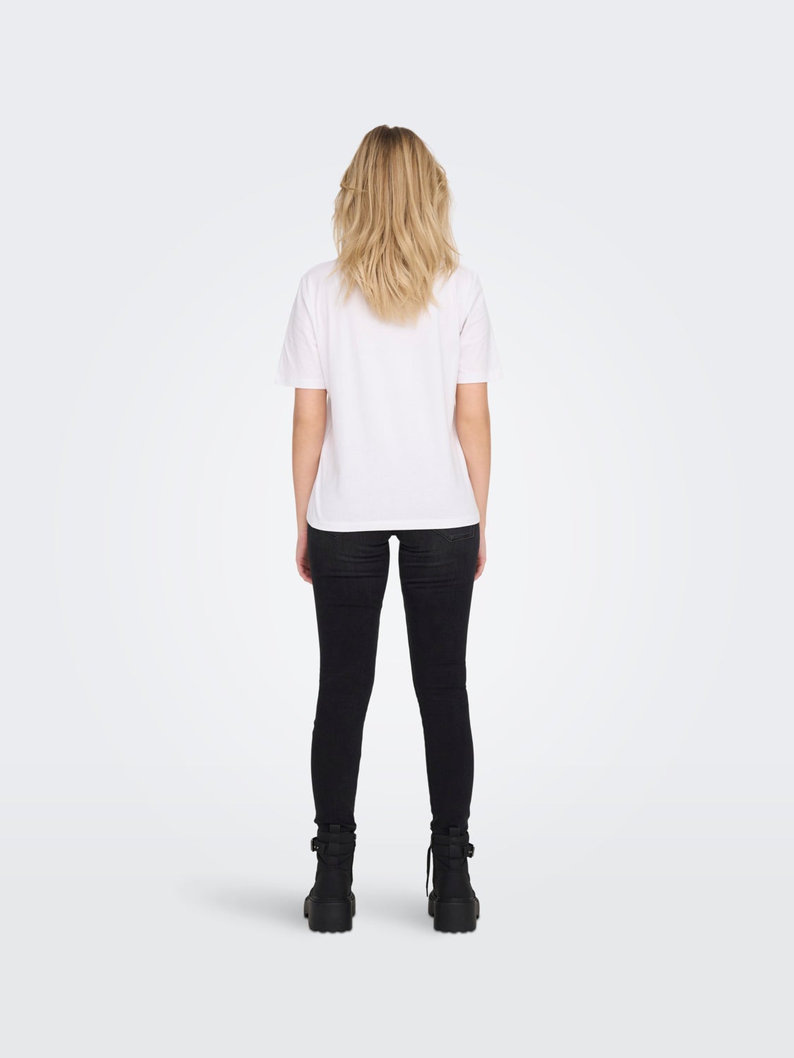Basic solid color t-shirt