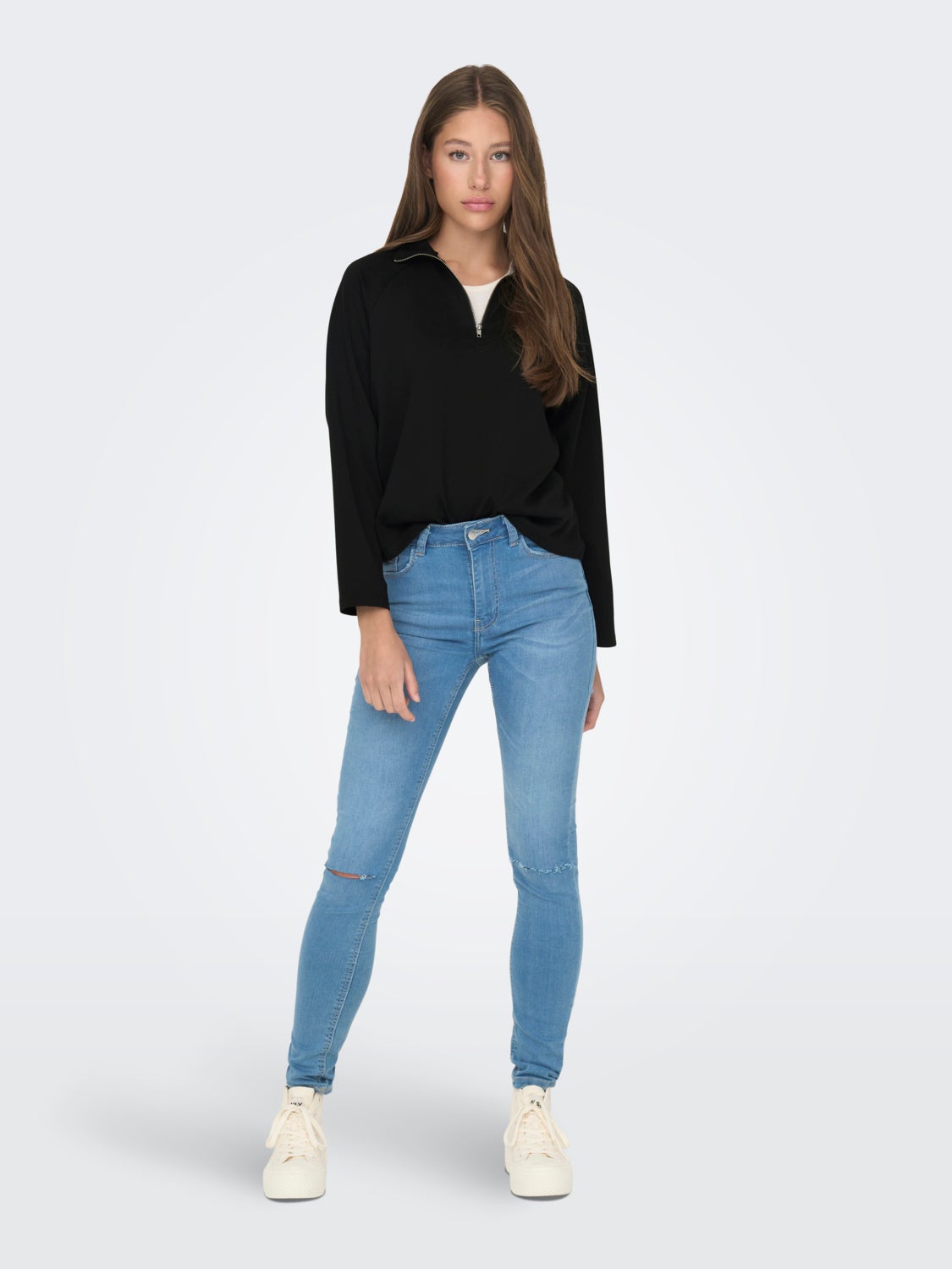 High neck sweatshirt
