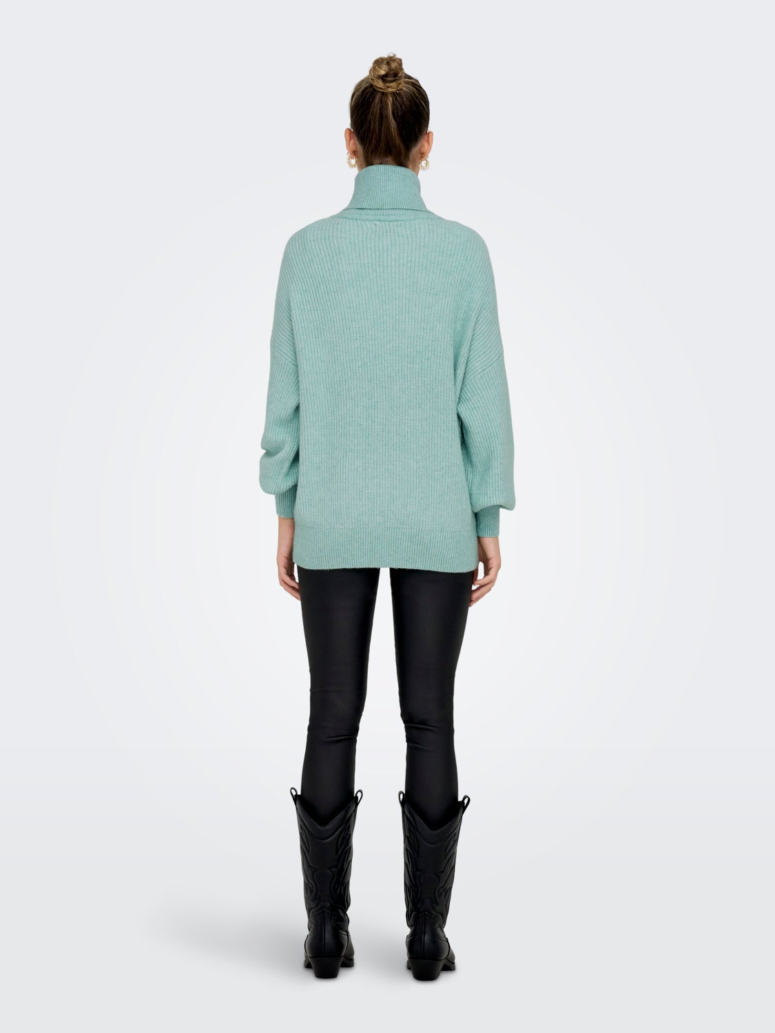 Roll neck knitted pullover