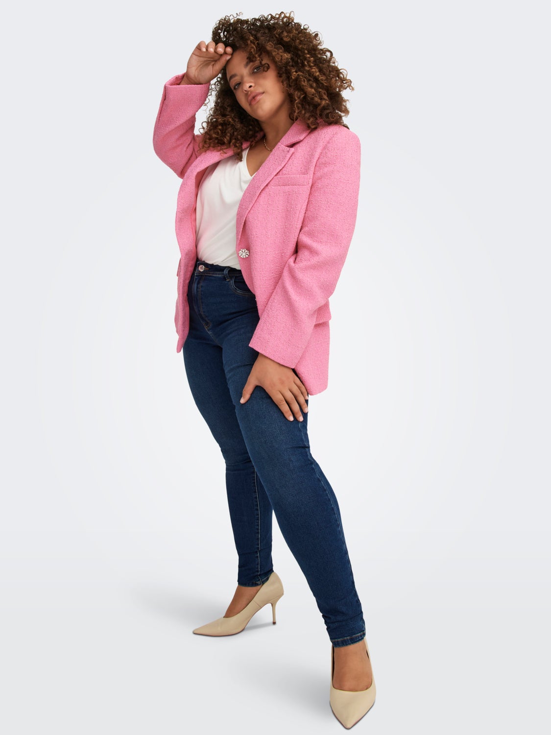 Curvy blazer
