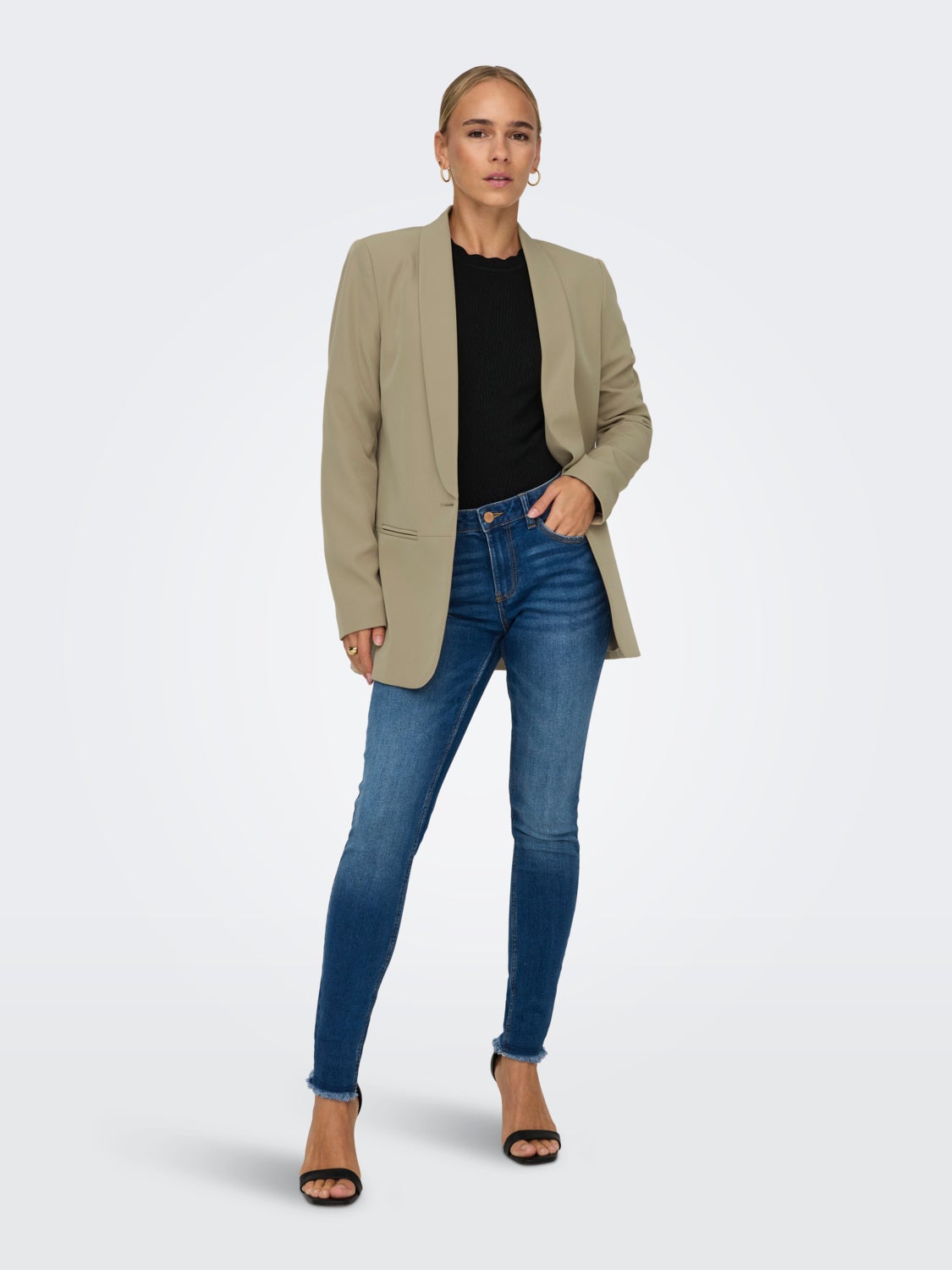 Classic box fit blazer