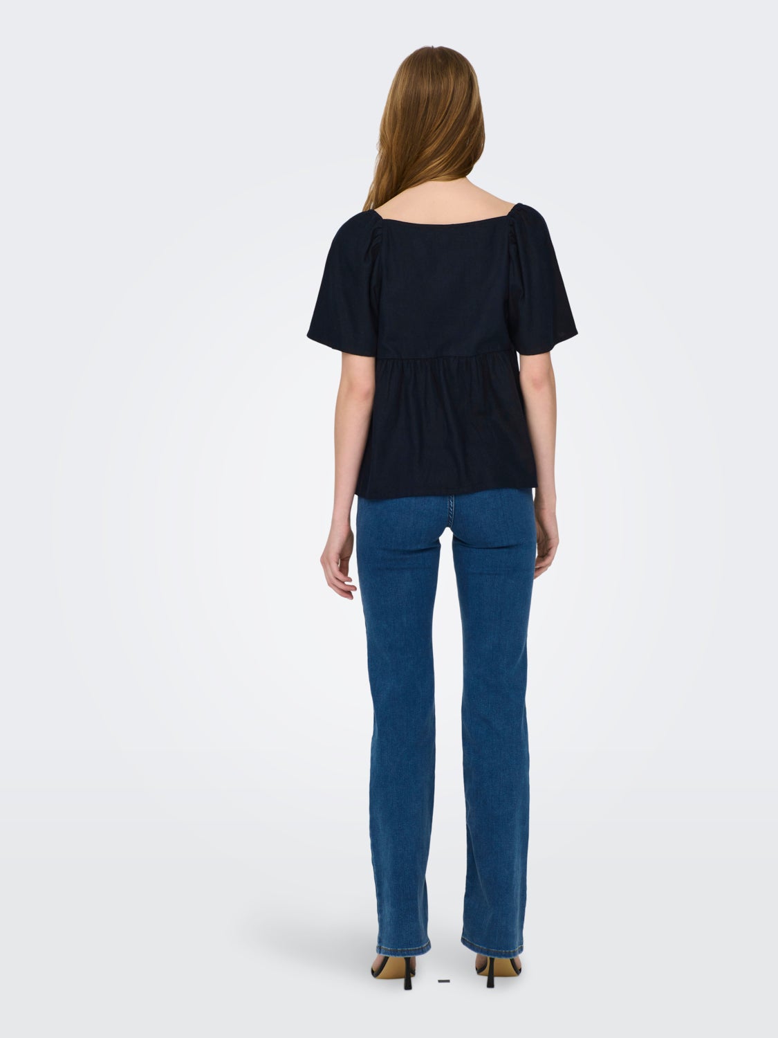 Volume Top With Square Neck