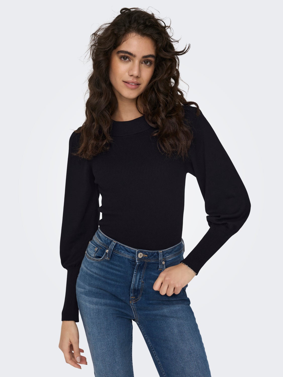Ballon sleeve knitted top