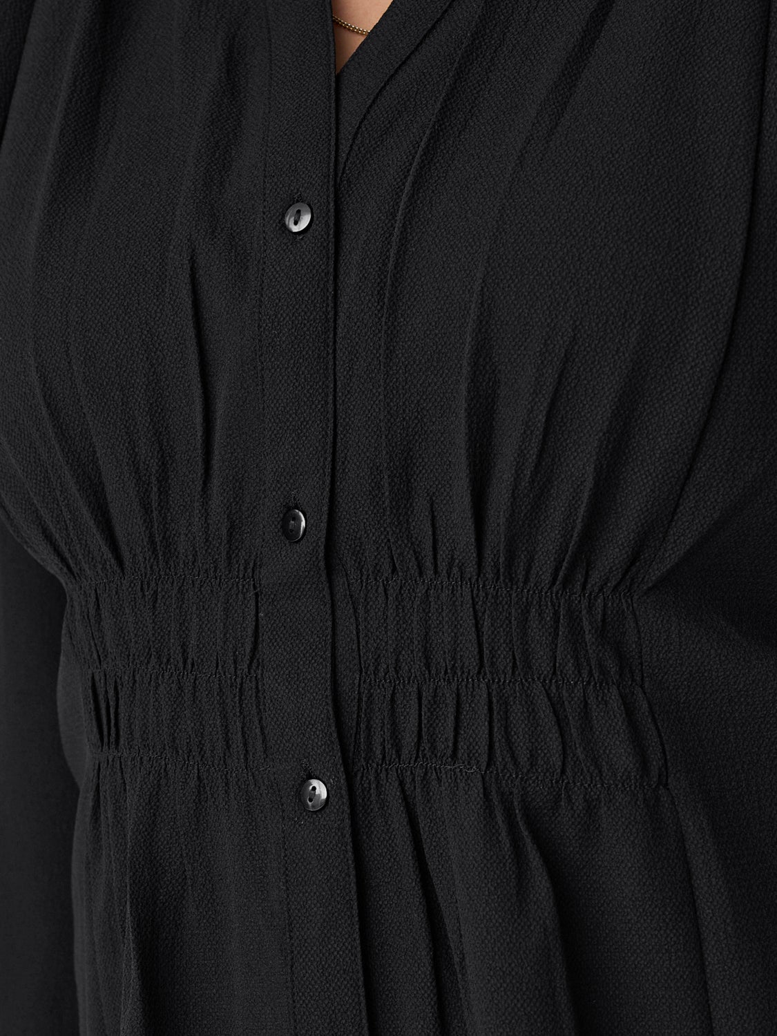 Curvy v-neck tunic dress