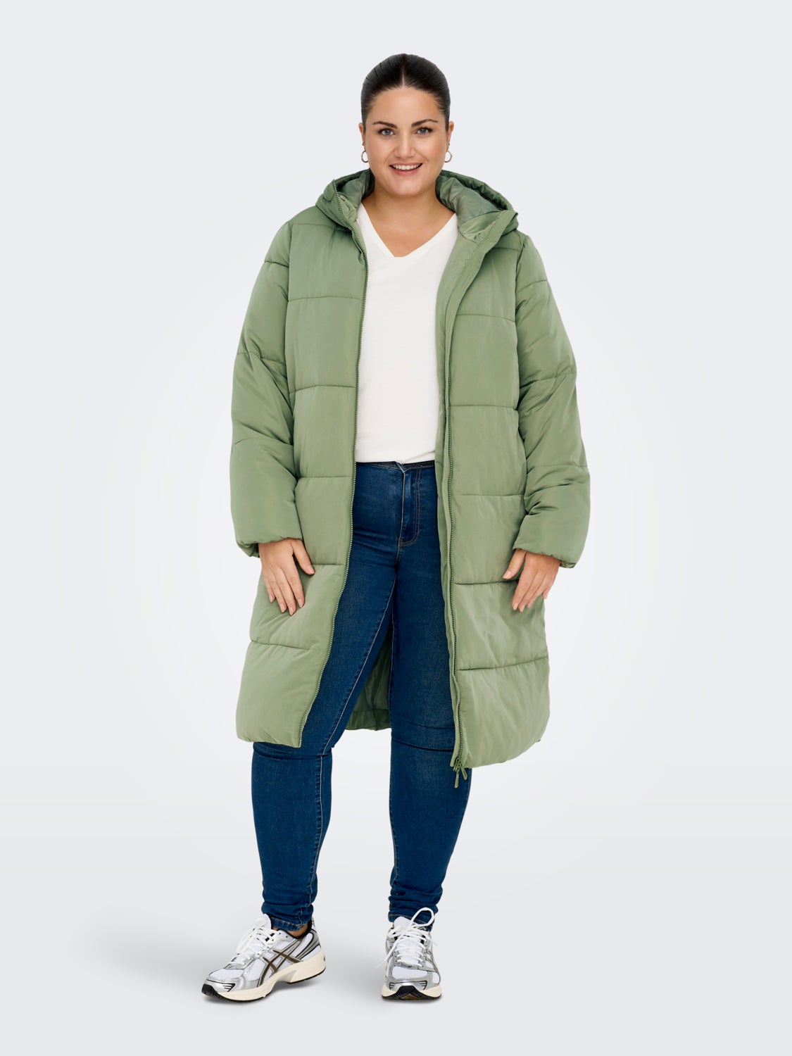 Curvy long puffer jacket
