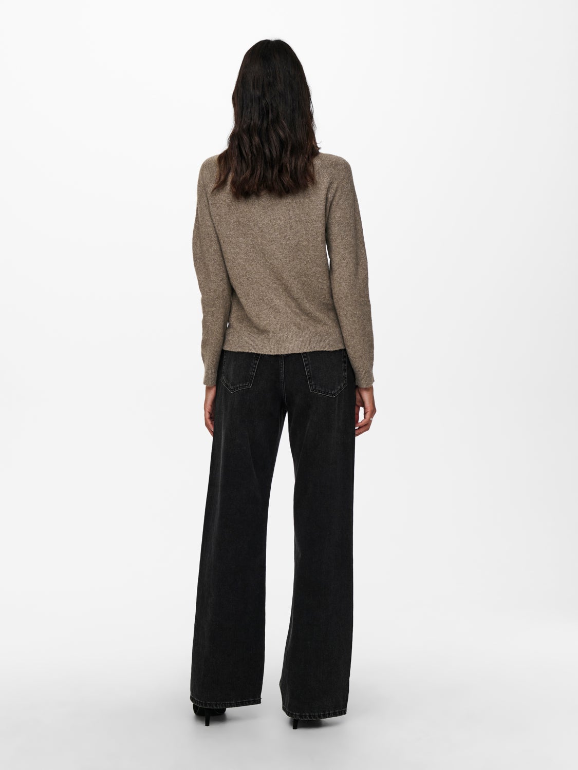 high neck knitted pullover