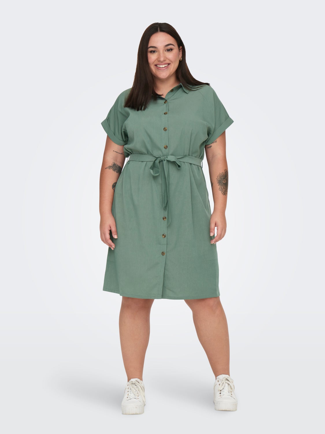 Curvy tie belt Shirt dress