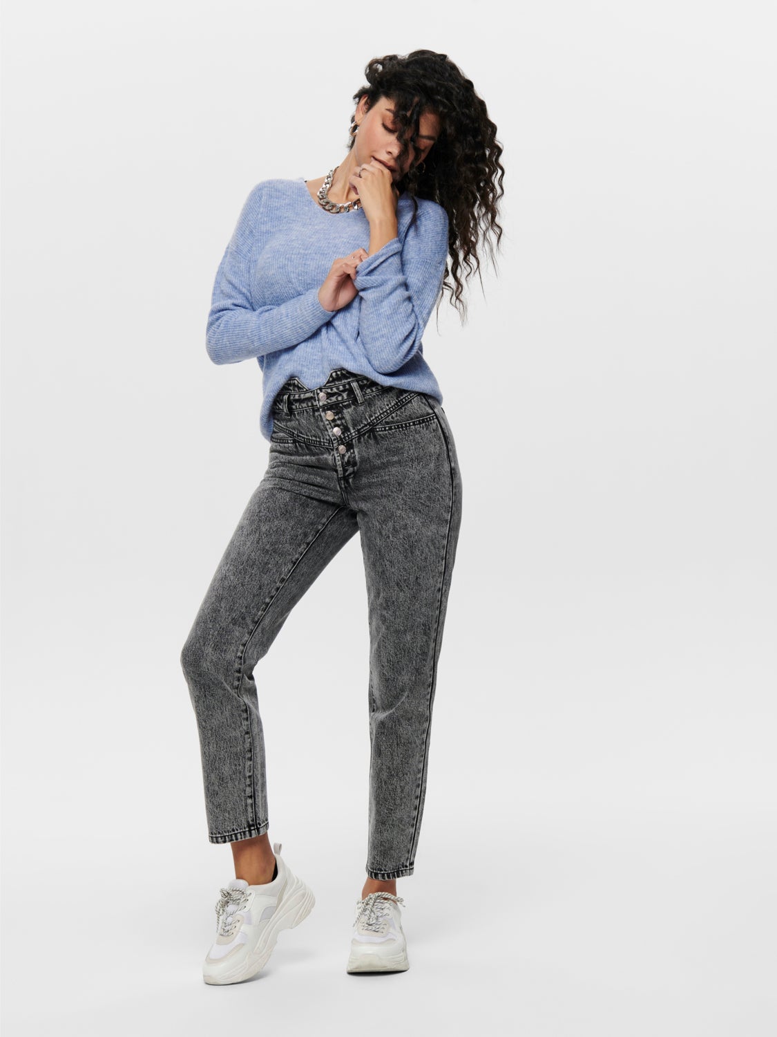 V-neck Knitted Pullover