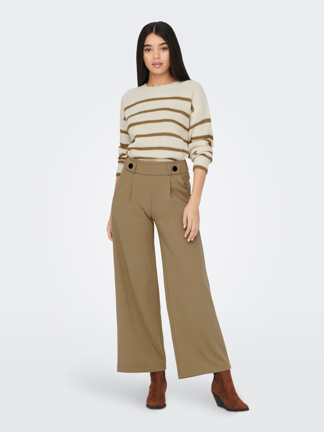 Wide Trousers