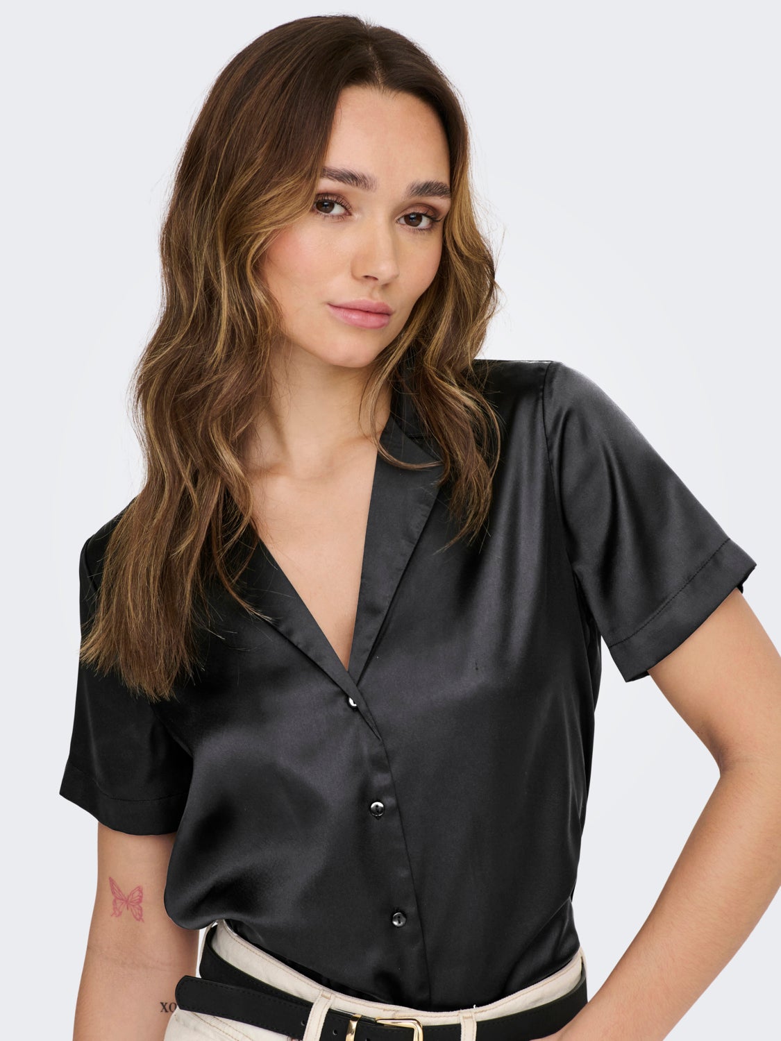 Short sleeve sateen shirt