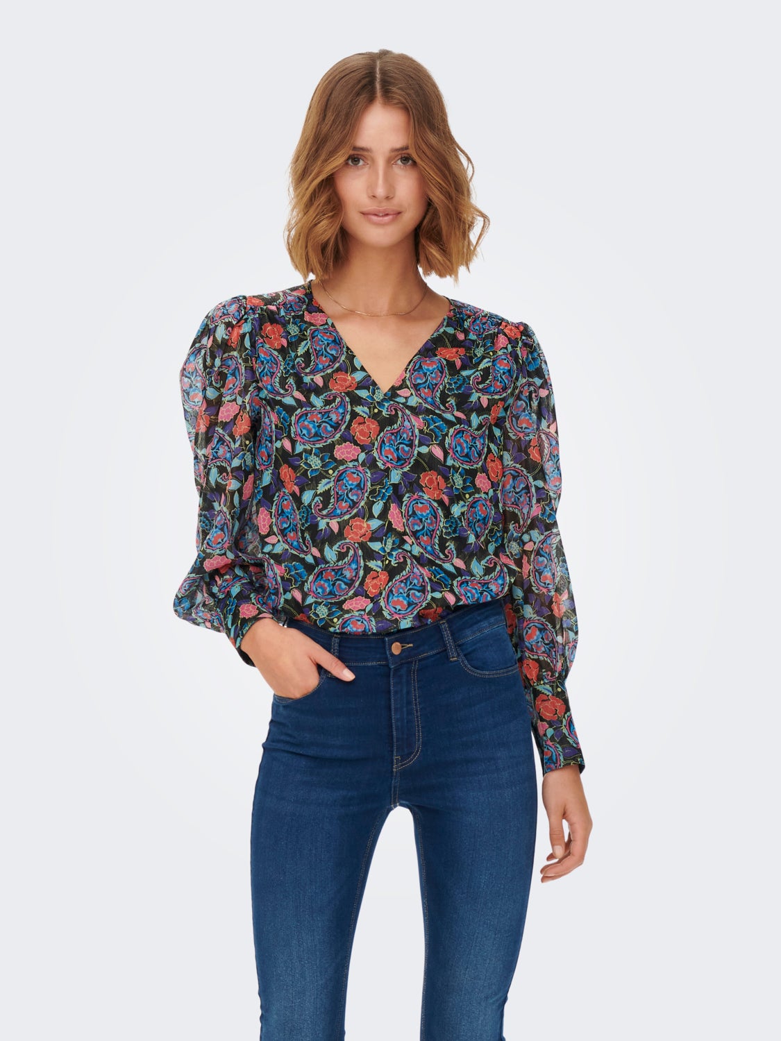 Patterned V-neck Long Sleeved Top