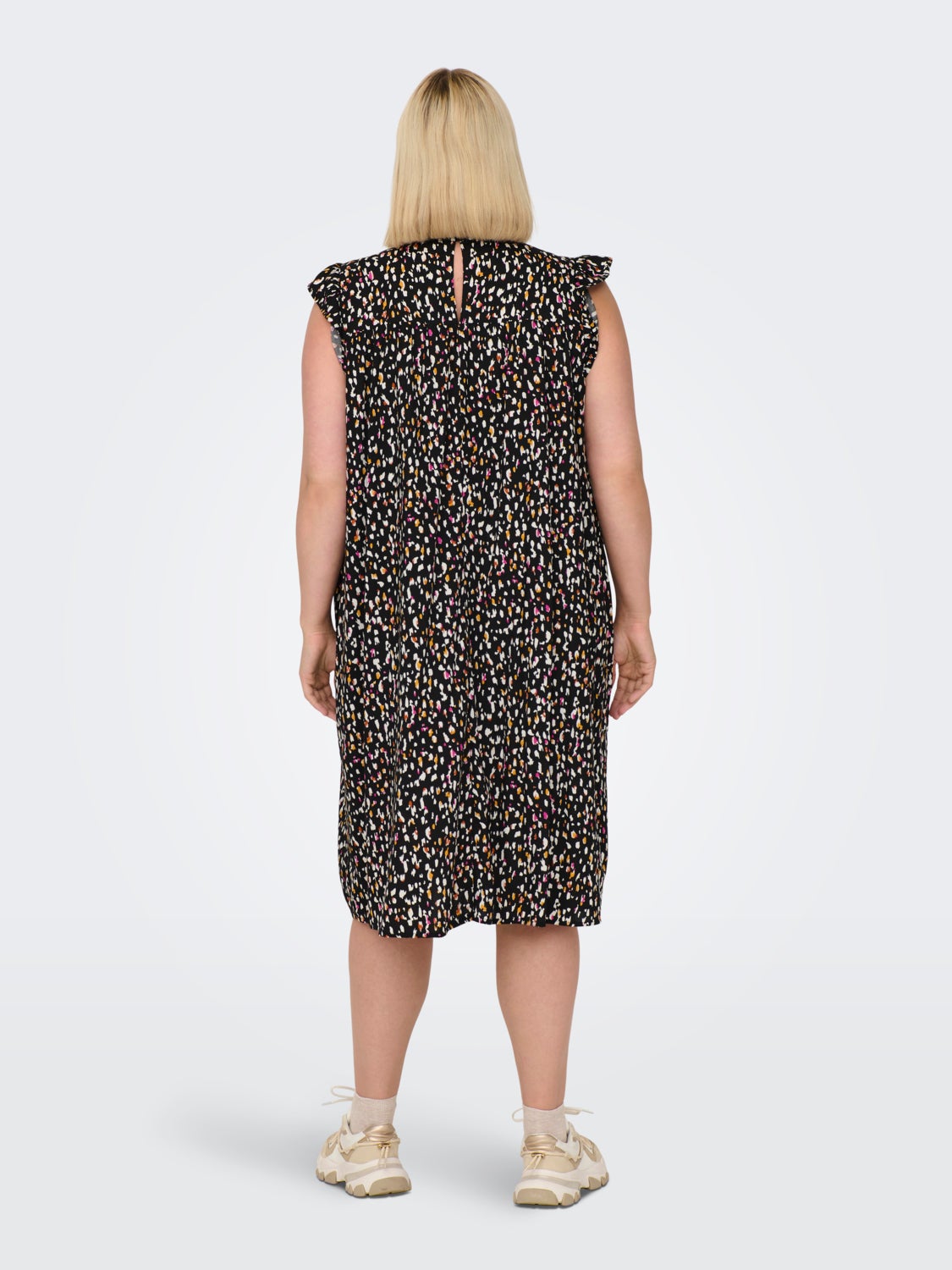 Curvy frill sleeved Dress