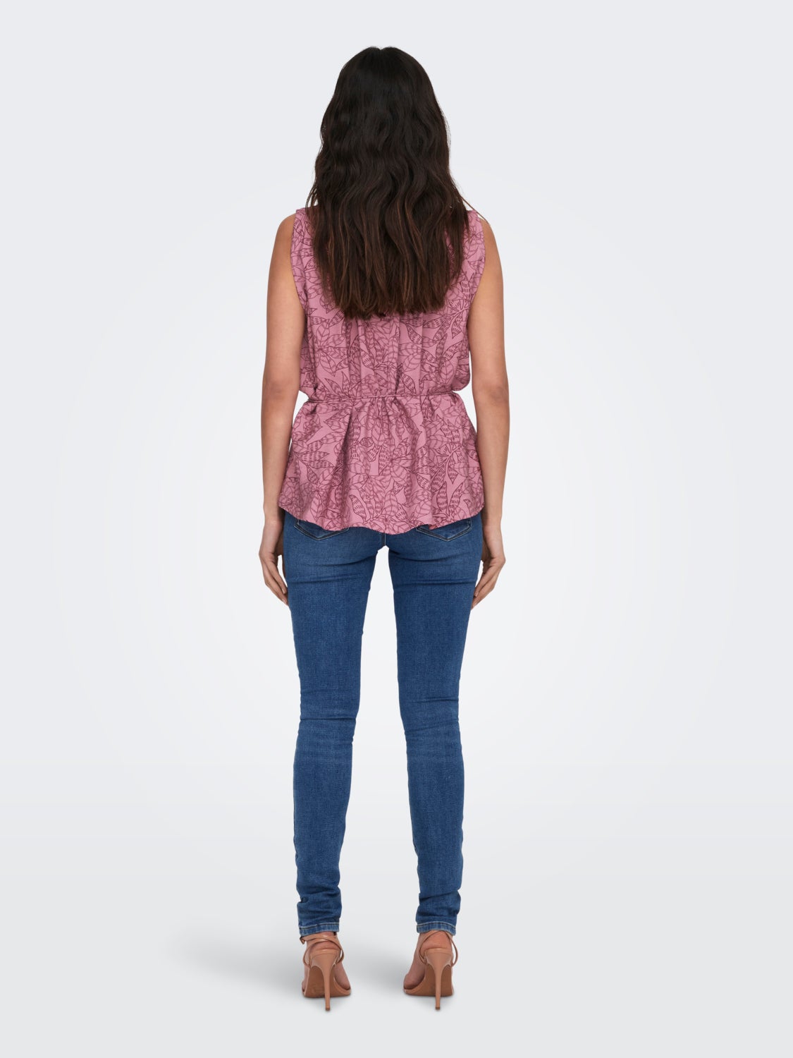 Loose fit dress with china collar