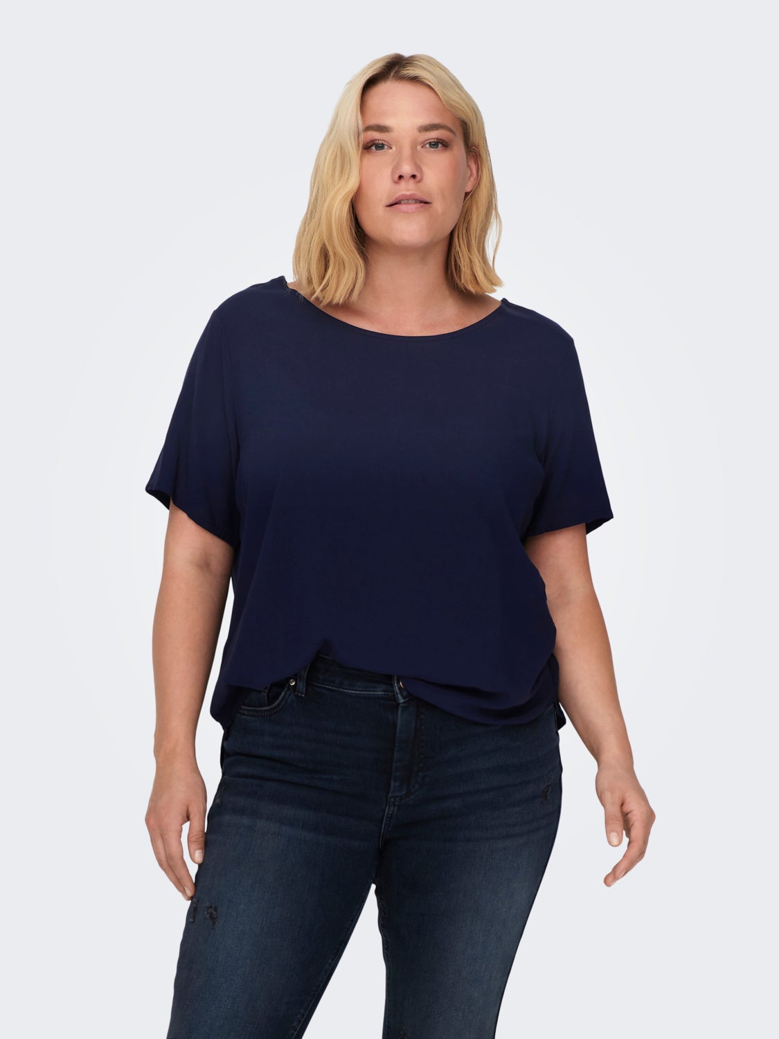 Curvy solid color top