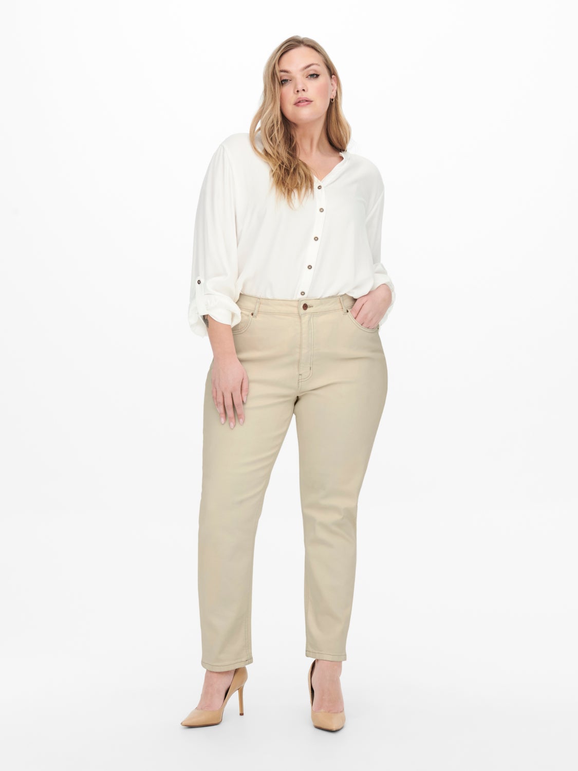 Curvy CAREneda Highwaisted Ankle mom jeans