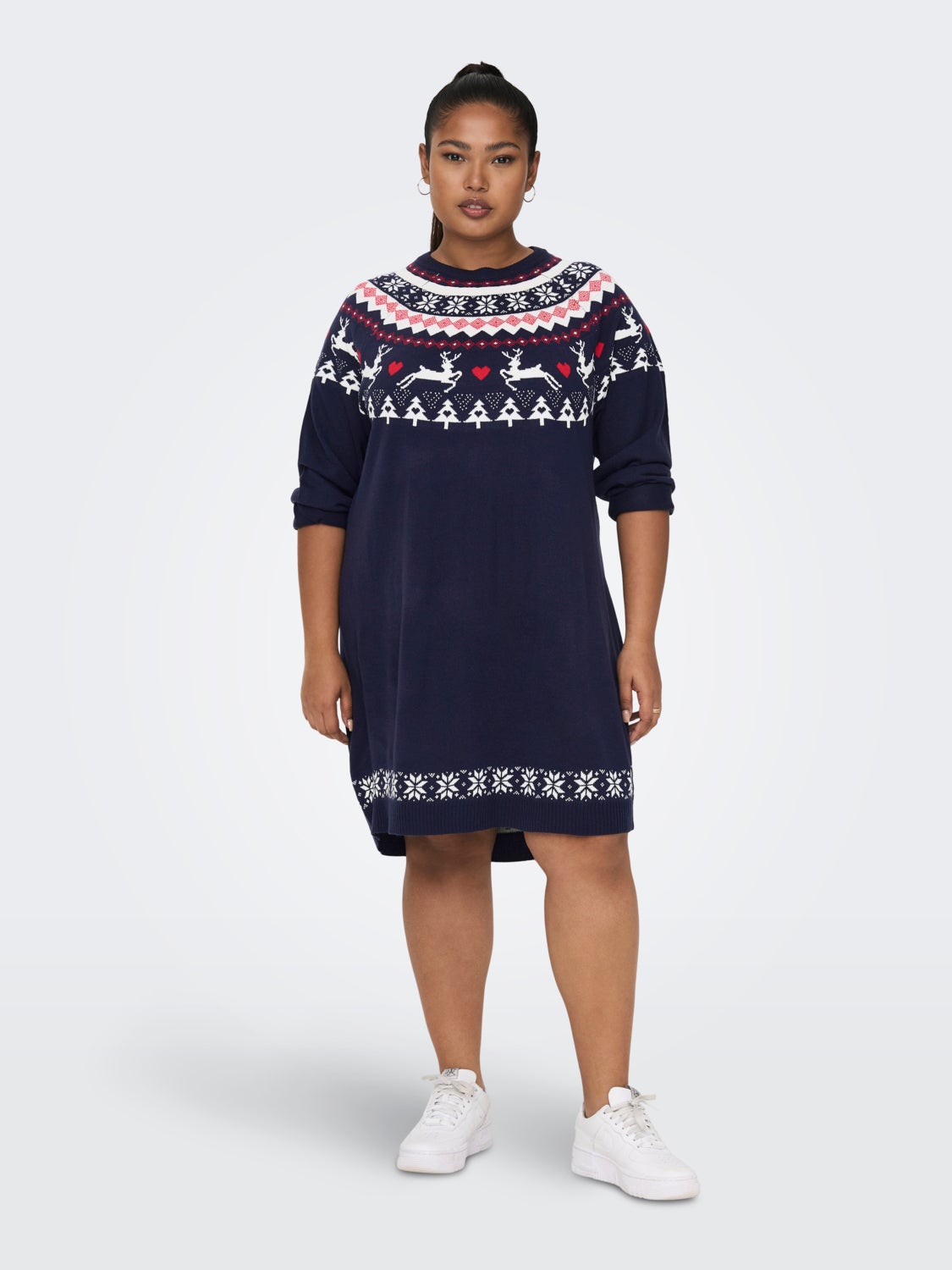 Curvy knitted christmas dress