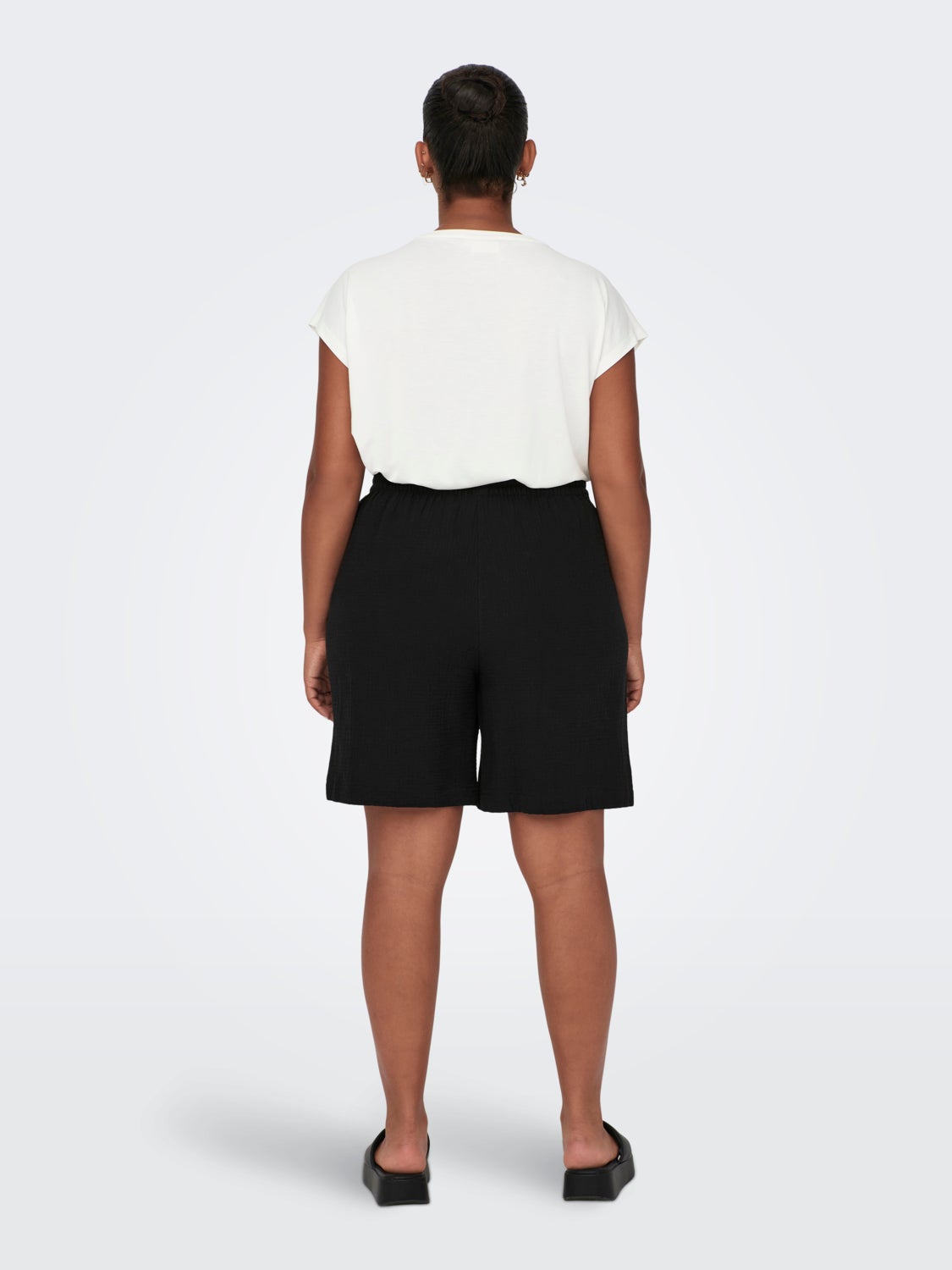 Curvy drawstring shorts