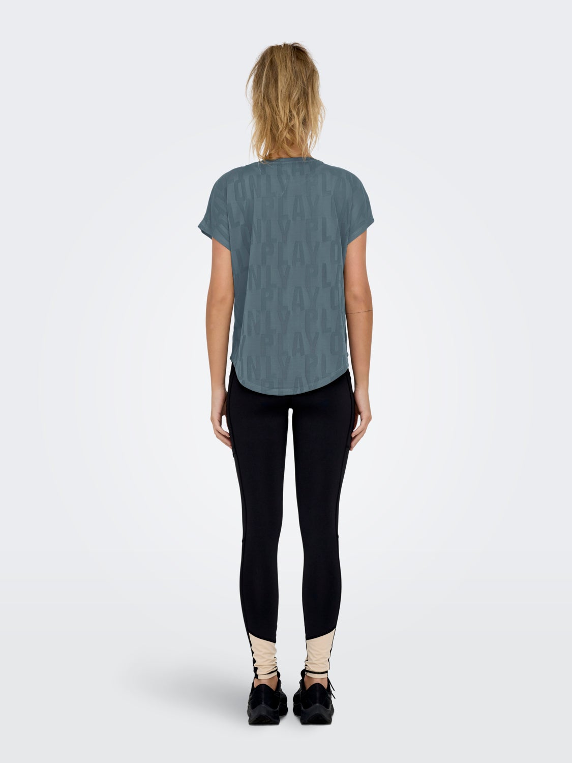 o-neck training t-shirt