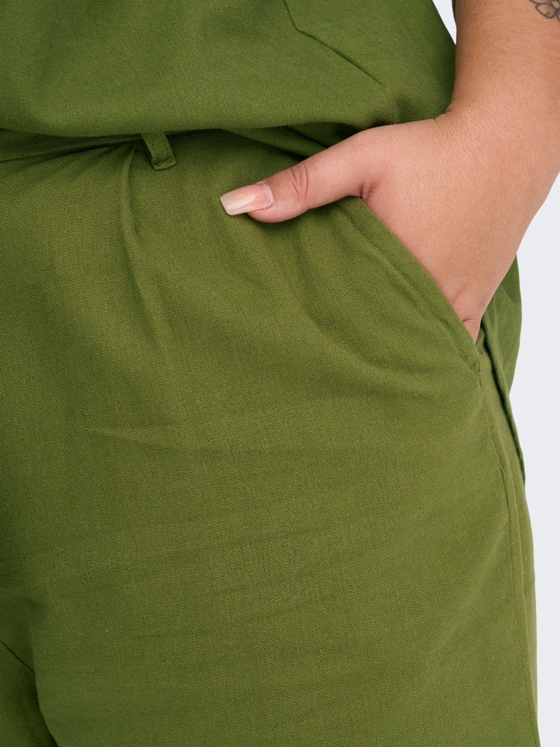 Curvy High waisted Trousers