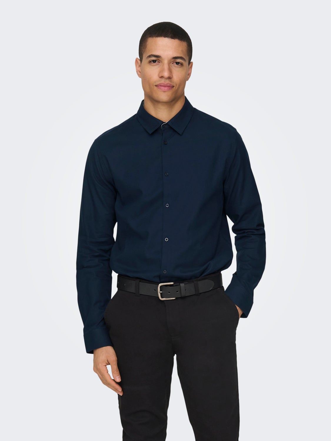 Classic slim fit shirt