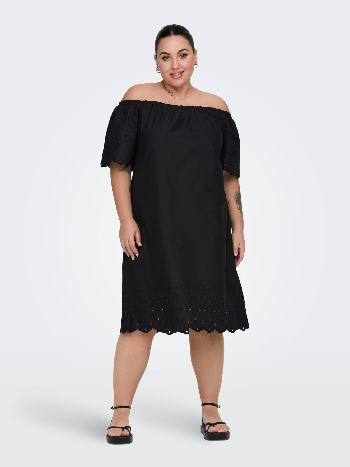 Curvy off-shoulder dress