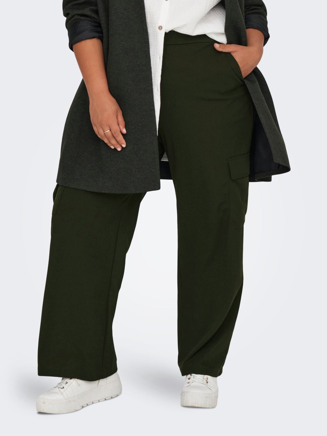 Curvy Straight fit cargo pants