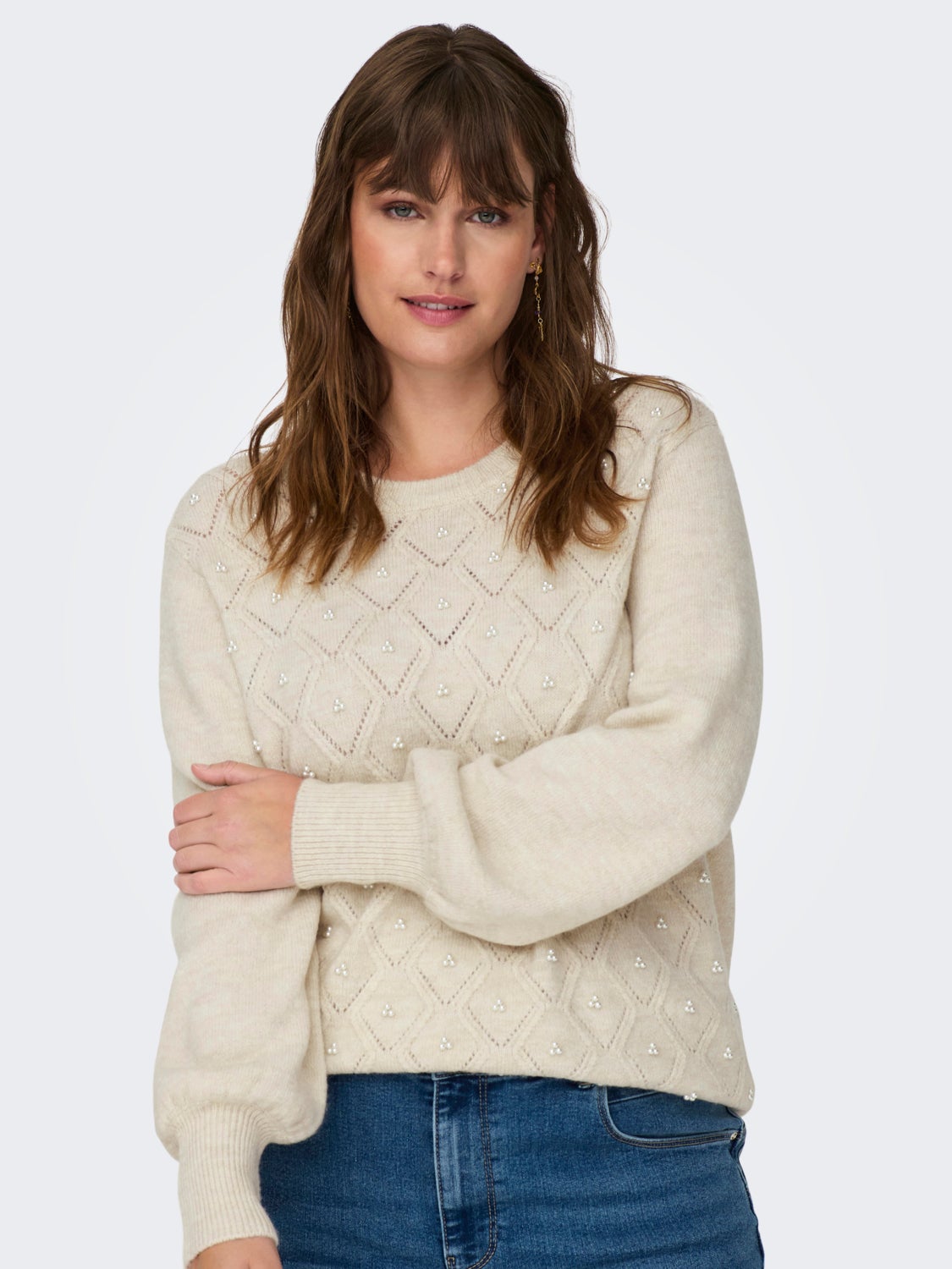 Curvy o-neck knitted pullover