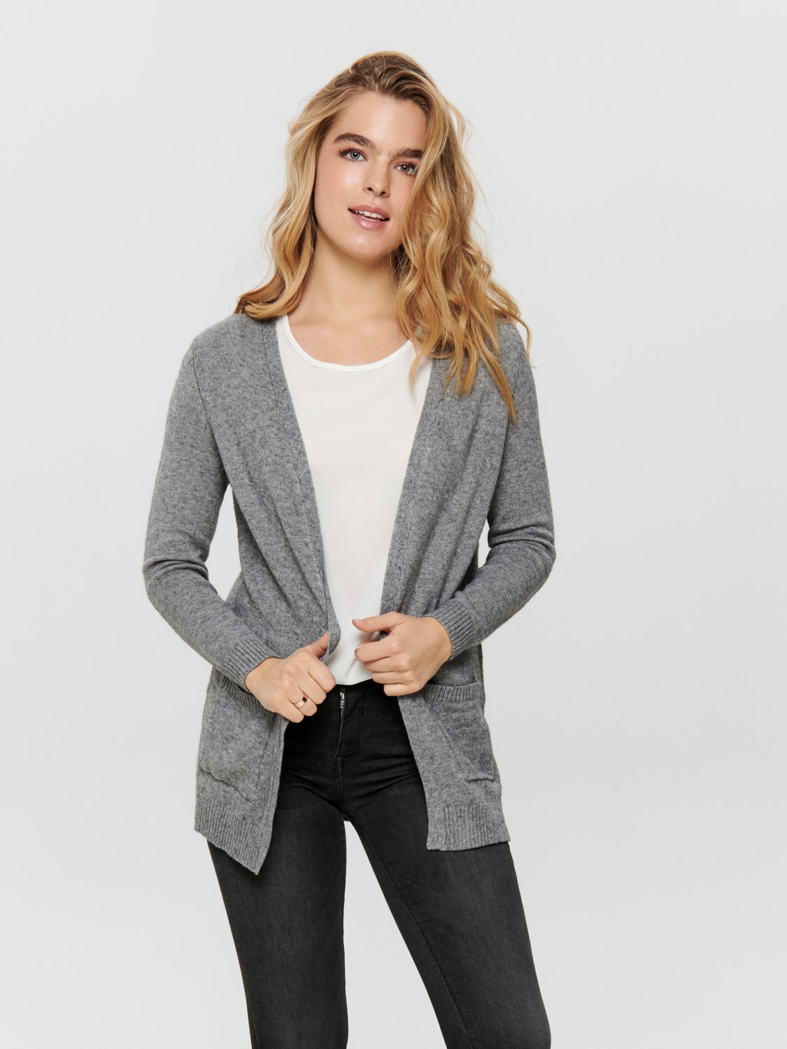 Knitted cardigan