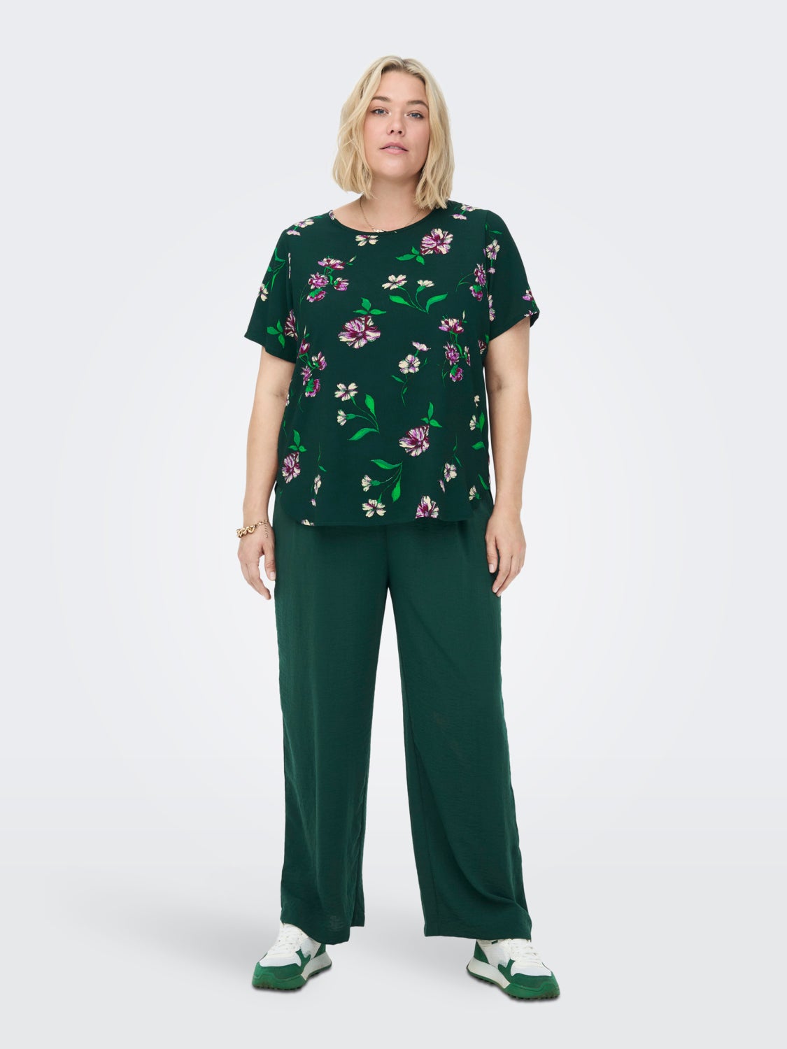 Curvy short sleeve Top