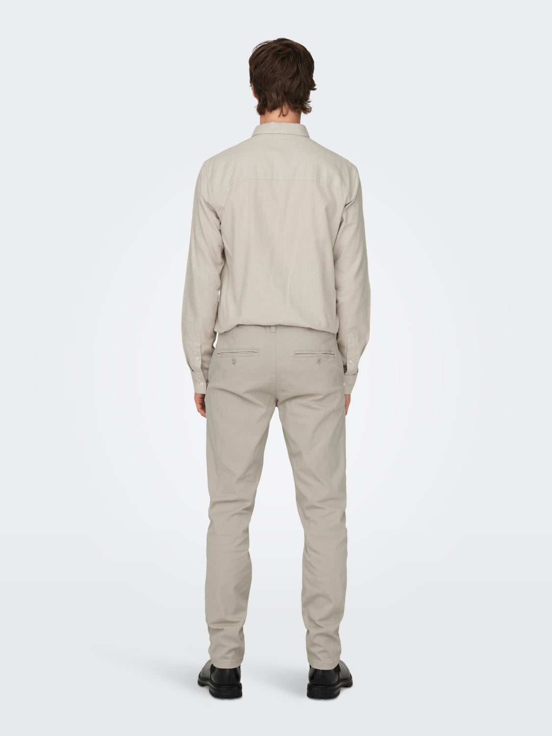 Classic chino trousers