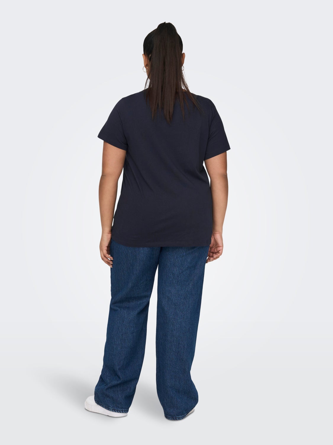 Curvy christmas detailed t-shirt