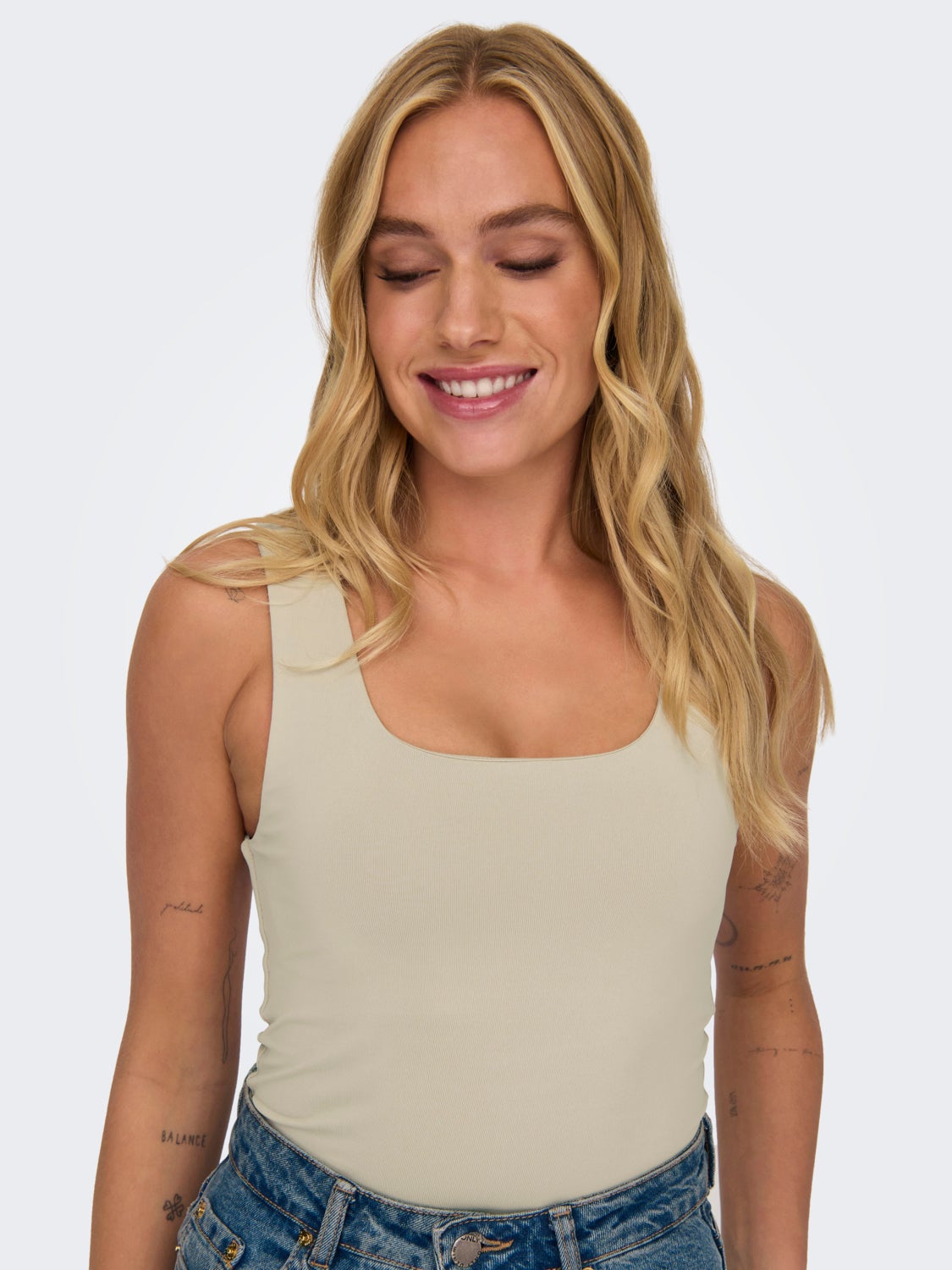 Reverseable top