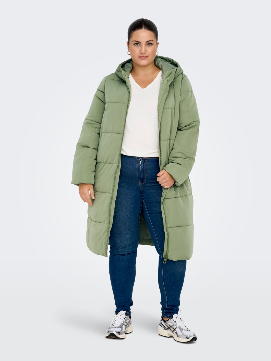 Curvy long puffer jacket