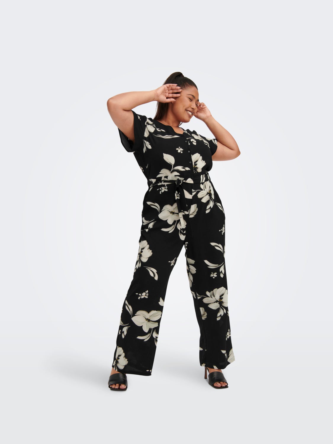 Curvy short sleeved Jumpsuit