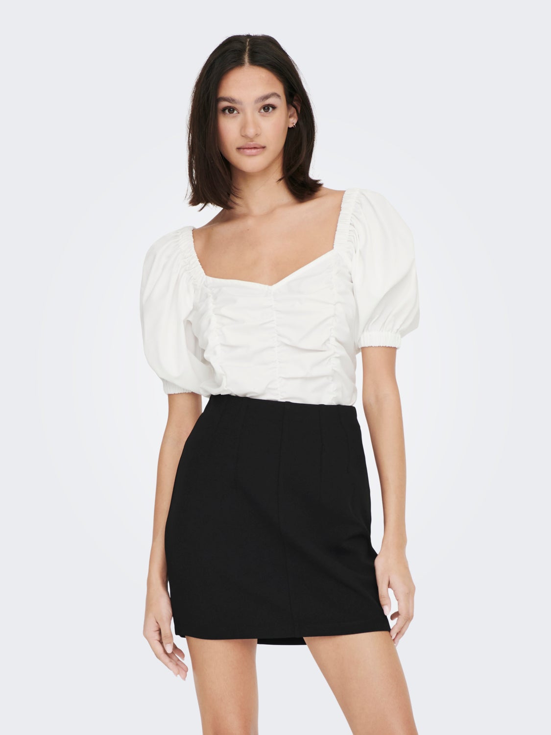 Ruching Top with Puff Sleeves