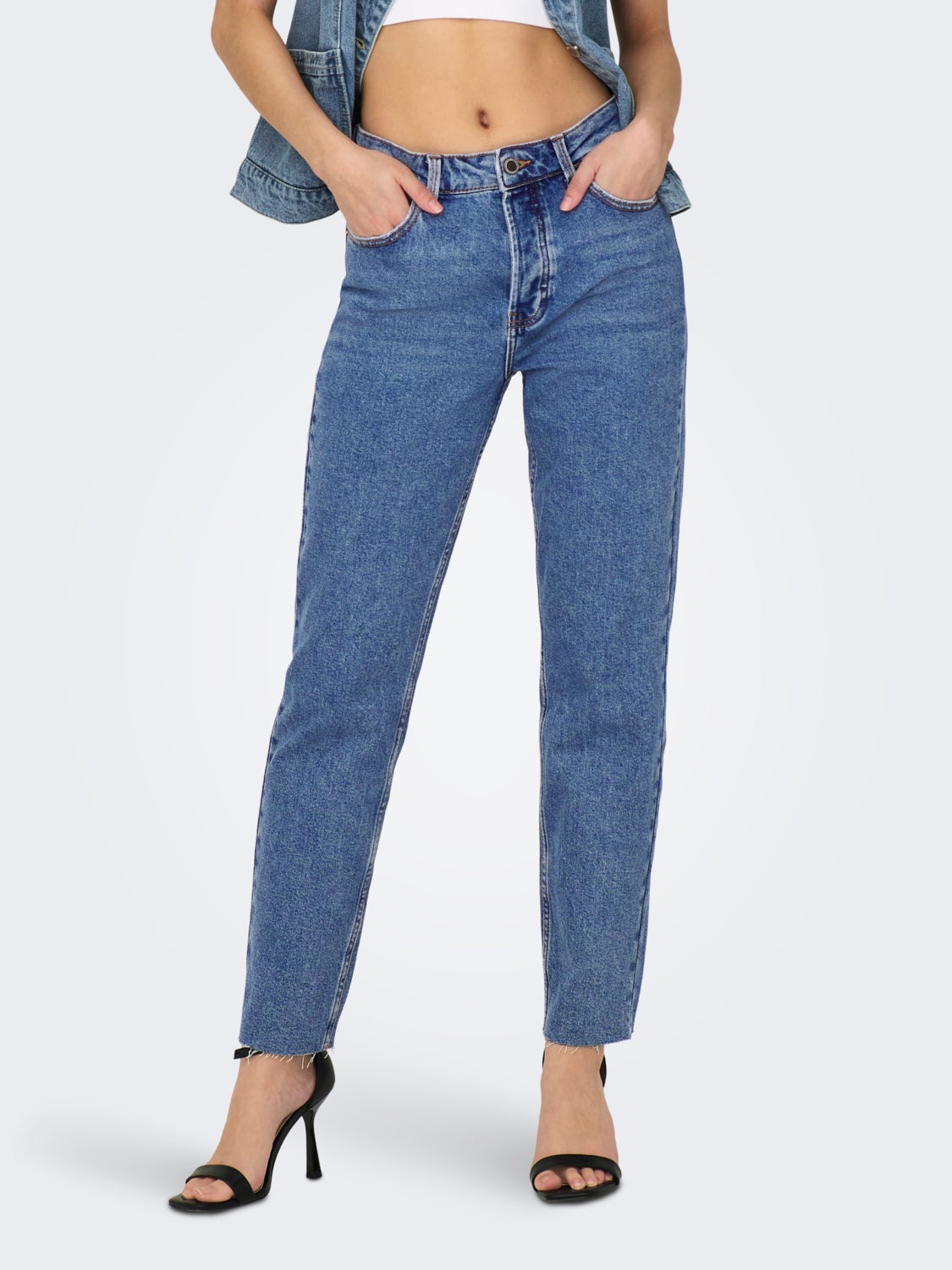 Straight Fit High waist Raw hems Jeans