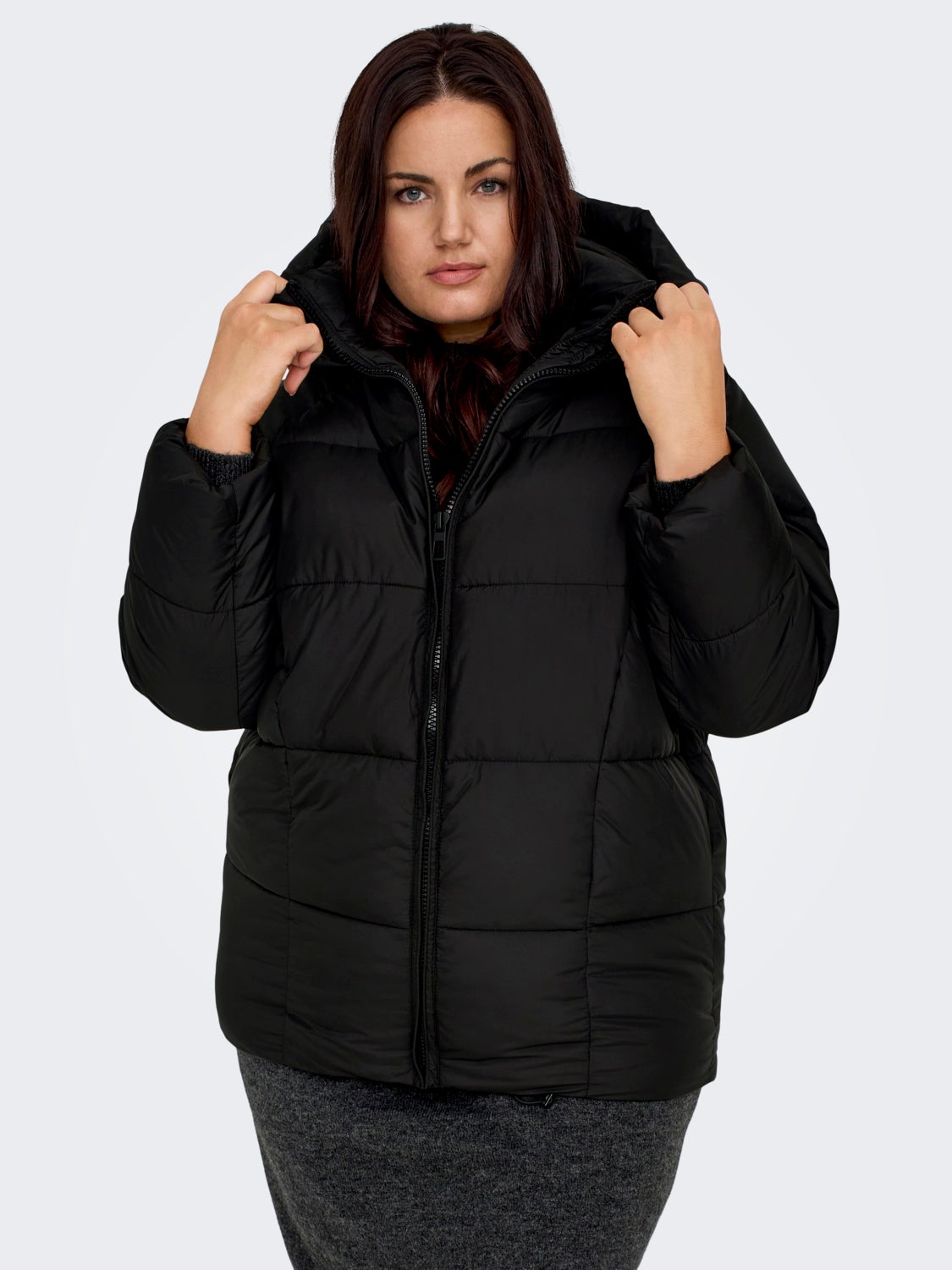 Curvy short puffer jacket