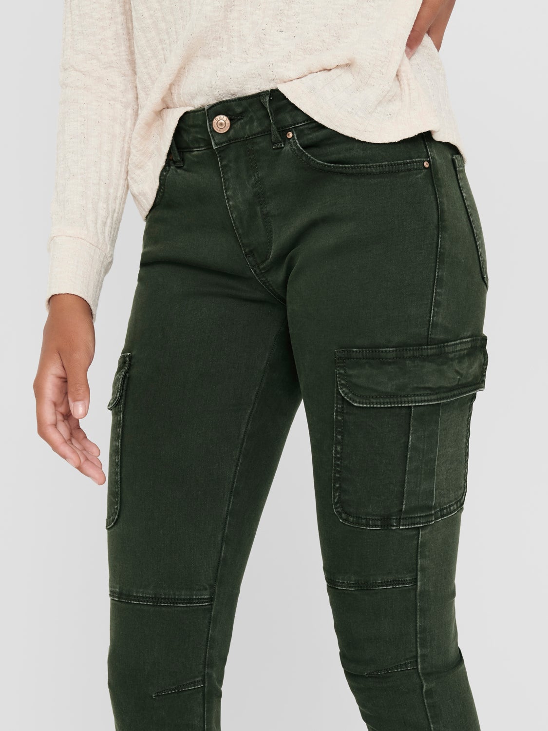 Ankle Cargo pants