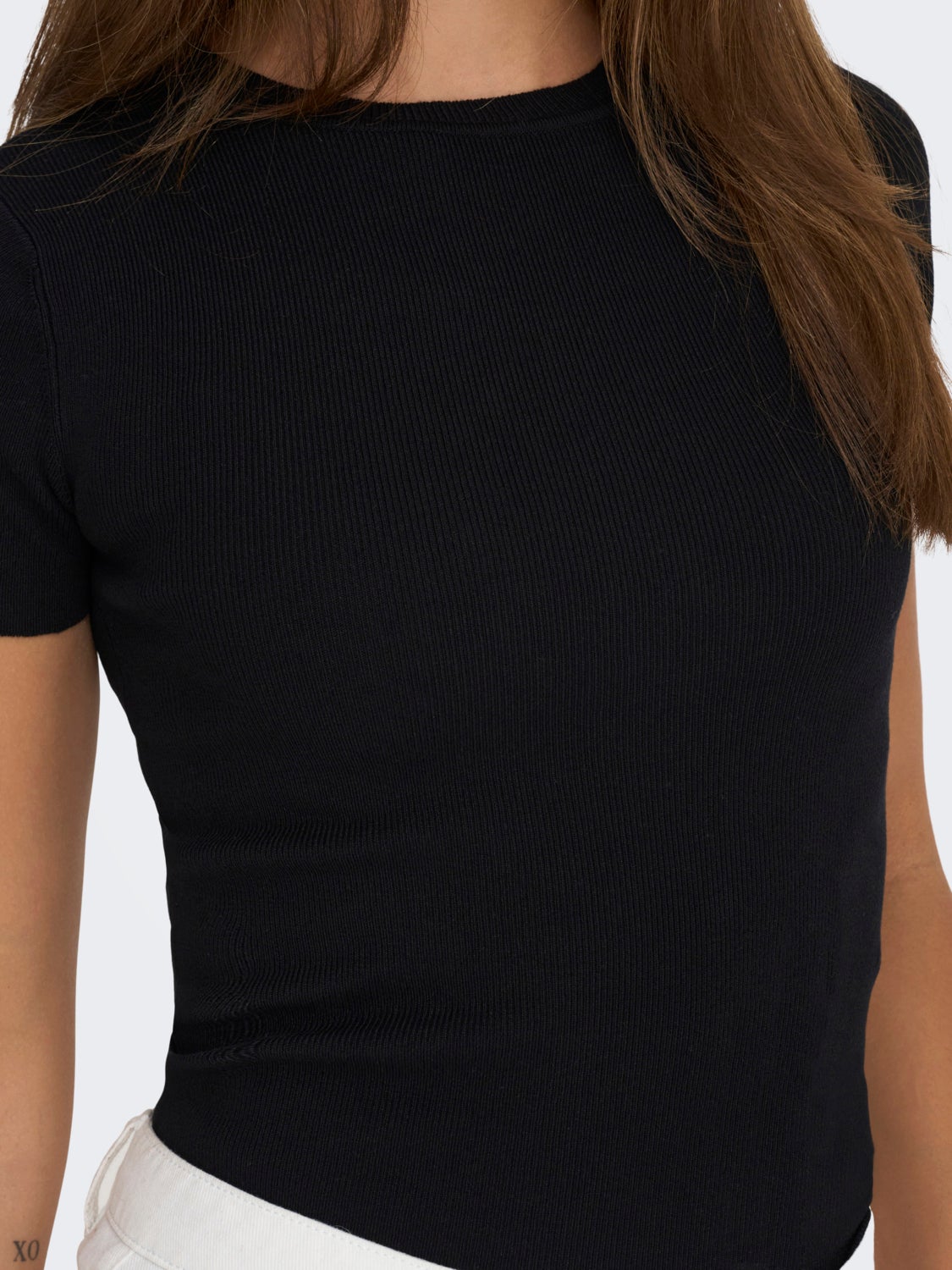 O-NECK TOP WITH SHORT SLEEVES