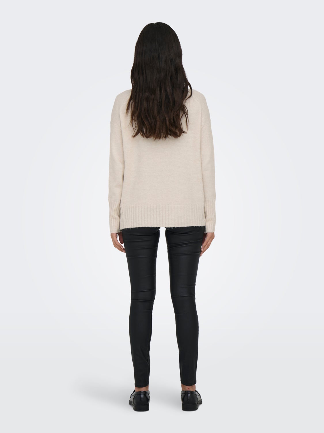 Knit sweat with high neck